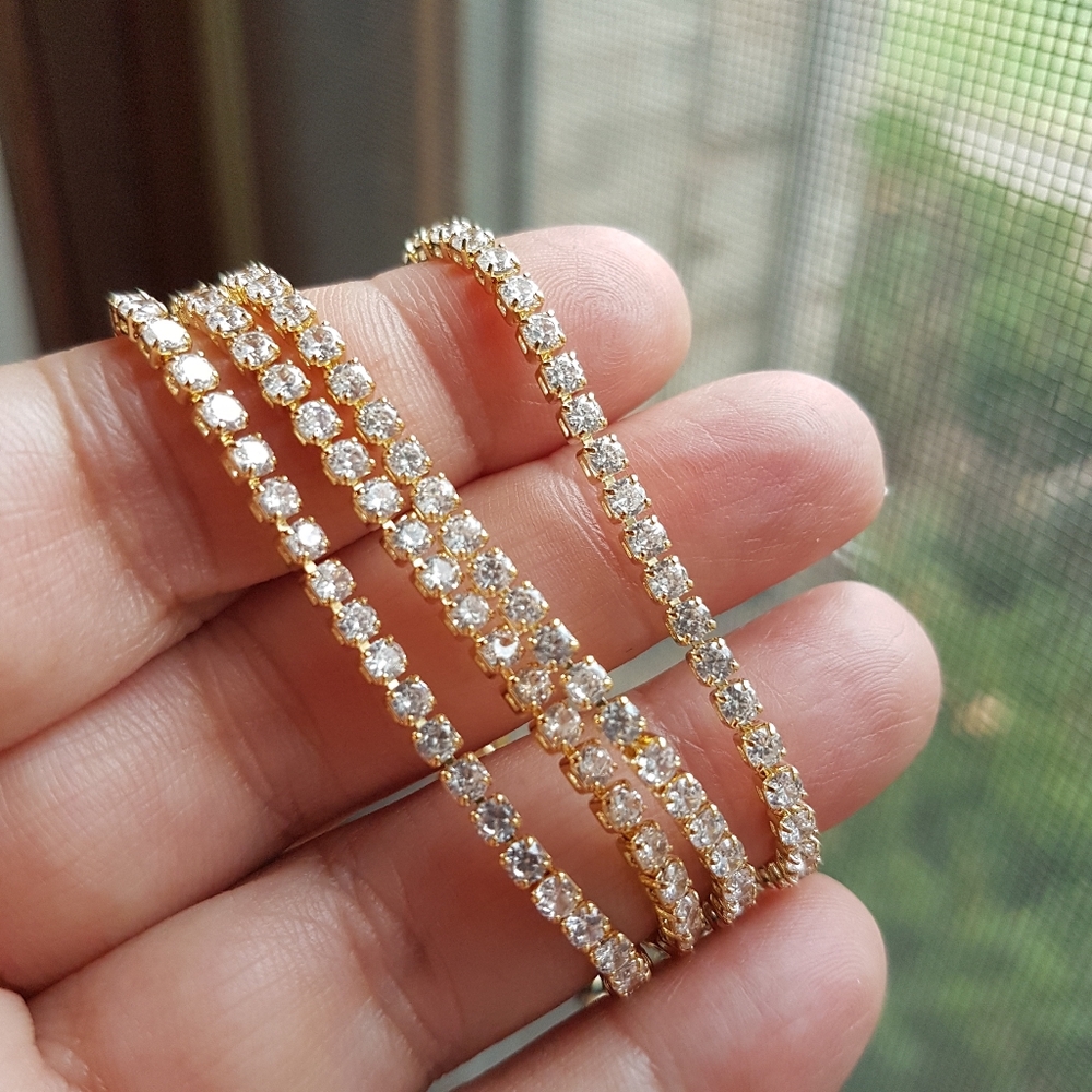 Swarovski Elements 18Gold Plated Delicate Tennis Bracelet NEW - Picture 7 of 17
